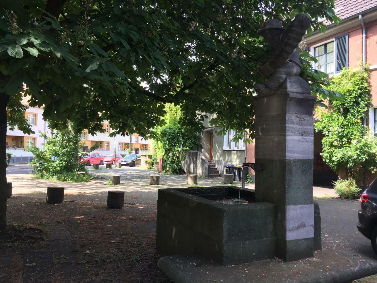 Messezimmer Naehe Zentrum Köln Eksteriør billede